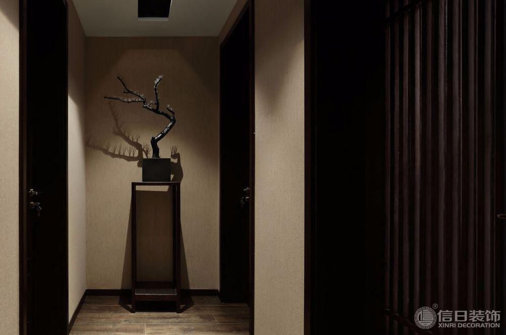 彩（cǎi）虹苑现（xiàn）代（dài）两居室